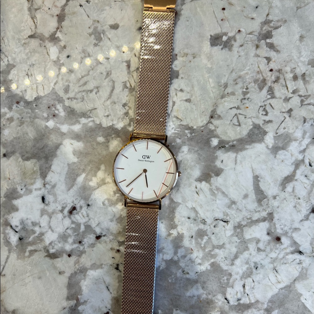 Daniel Wellington Rose Gold Women’s Watch